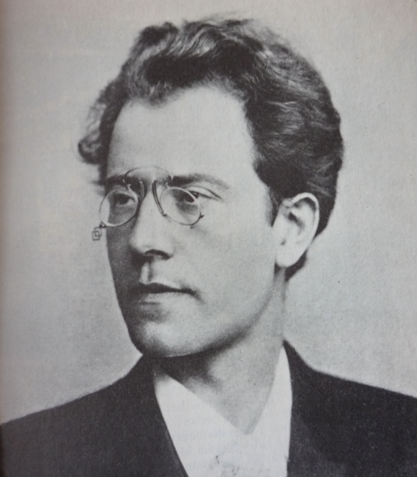 <b>Gustav Mahler</b> war zwar ein berühmter Wiener Komponist, jedoch wohnte er <b>...</b> - gustav-mahler-2)