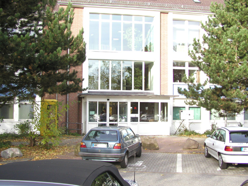 Bezirksamt Wandsbek - Dienstgebäude Wentzelplatz 7