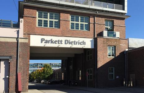 Parkett Dietrich - Verlegehandwerk seit 1918 - Außenansicht der Firma in Hamburg