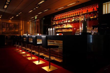 SPIELBANK HAMBURG - Casino Esplanade - Innenansicht der Bar