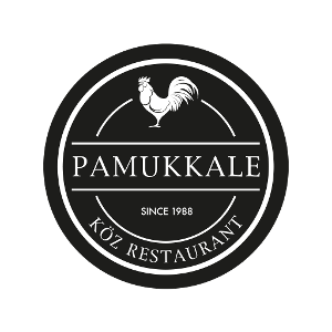Pamukkale Grill und Restaurant Hamburg Logo, weiße Schrift auf rundem, schwarzen Kreis