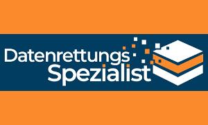 Datenrettungsspezialist Hamburg Logo, orangefarbener Untergrund, dunkelblauer Banner und weiße Schrift