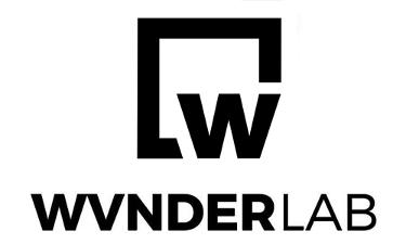 Wvnderlab Logo, schwarze Buchstaben auf weißem Untergrund