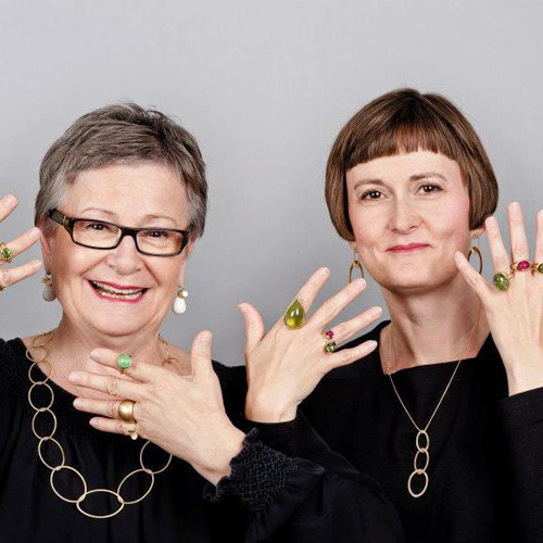Portraitfoto der Gründerin Nana Hellwege und Inhaberin Katrin Hellwege