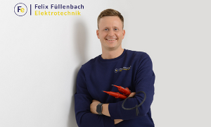 Felix Füllenbach Logo, blaue und gelbe Schrift auf weißem Untergrund