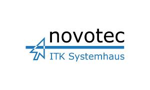 novotec GmbH Logo, schwarze und blaue Schrift auf weißem Untergrund