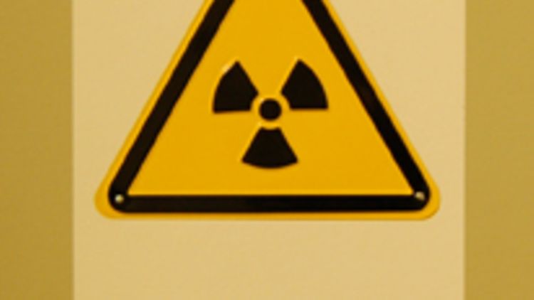  Radioaktivität - Warnschild
