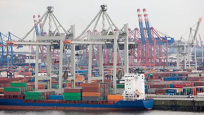  Container Terminal