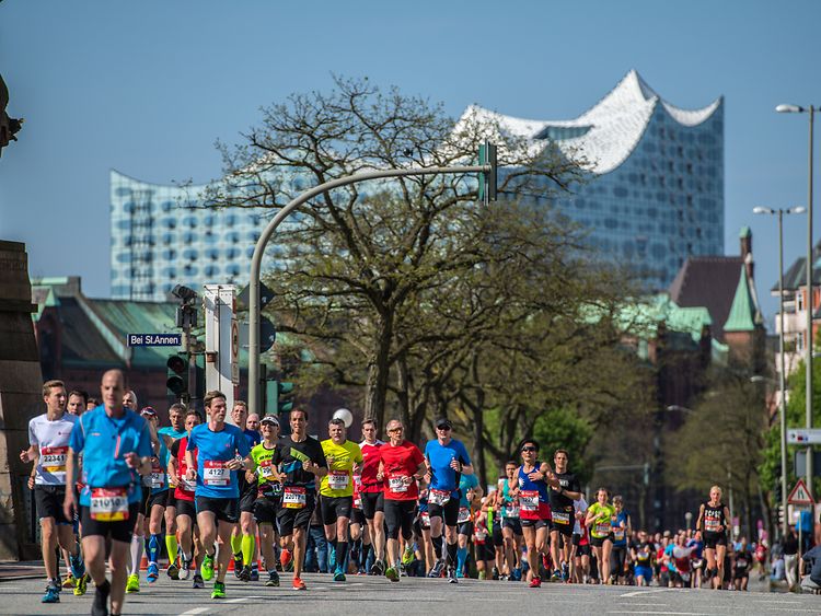  Teilnehmer des Haspa Marathon Hamburg 2018