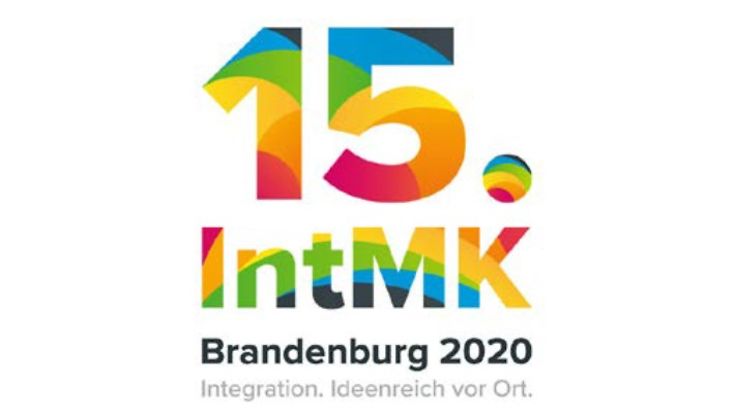 Schriftzug: 15. IntMK Brandenburg 2020