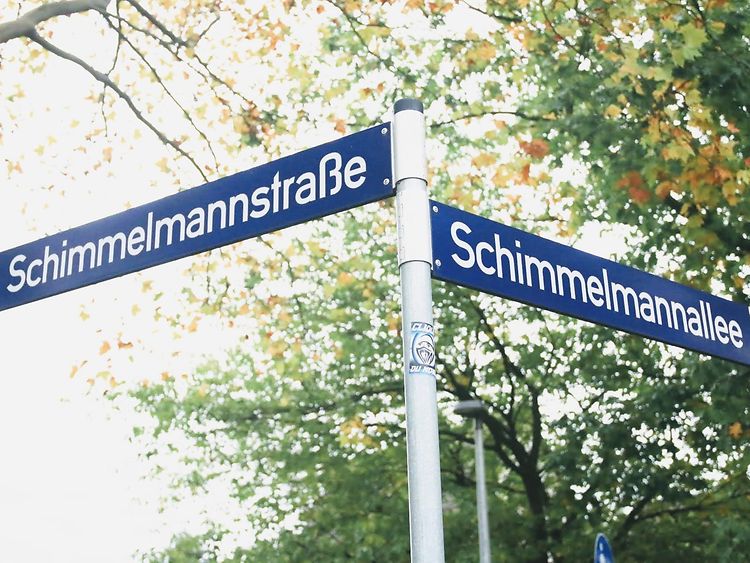  Straßenschilder Schimmelmannstraße und Schimmelmannallee