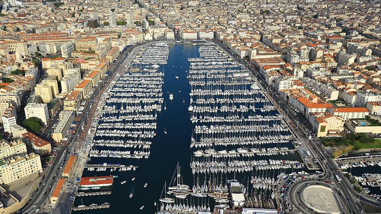  Hafenbild Marseille