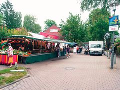  Markt in der Grelckstraße