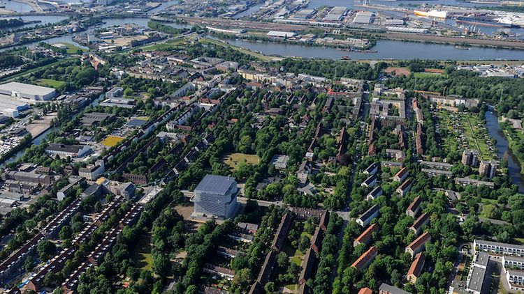  Eine Luftaufnahme, die den Hamburger Stadtteil Wilhelmsburg zeigt.