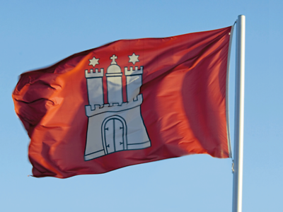  Flagge in rot mit weißer Hammaburg