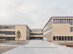  Neubau Geschwister-Scholl-Stadtteilschule, Haupteingang 