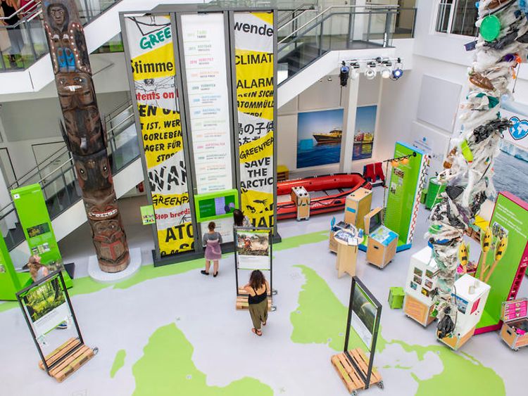  Innenaufnahmen der interaktiven Ausstellung in der Hamburger Grrenpeace-Zentrale.