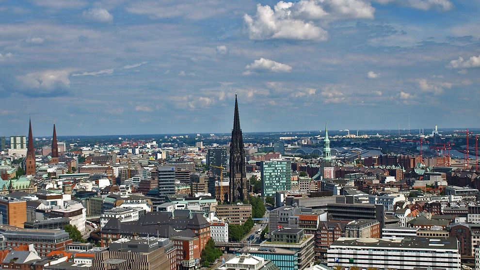  Hamburg bietet inländischen und ausländischen Studenten ein sehr vielfältiges Studienangebot.