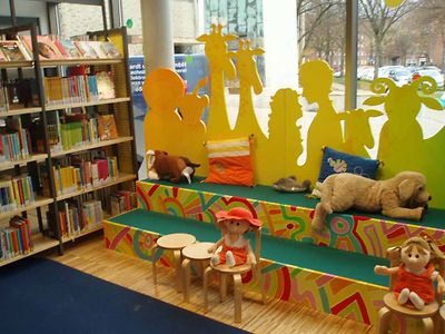  Innenansicht Bücherhalle Dehnhaide