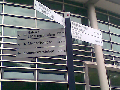  Fußgängerleitsystem in Hamburg
