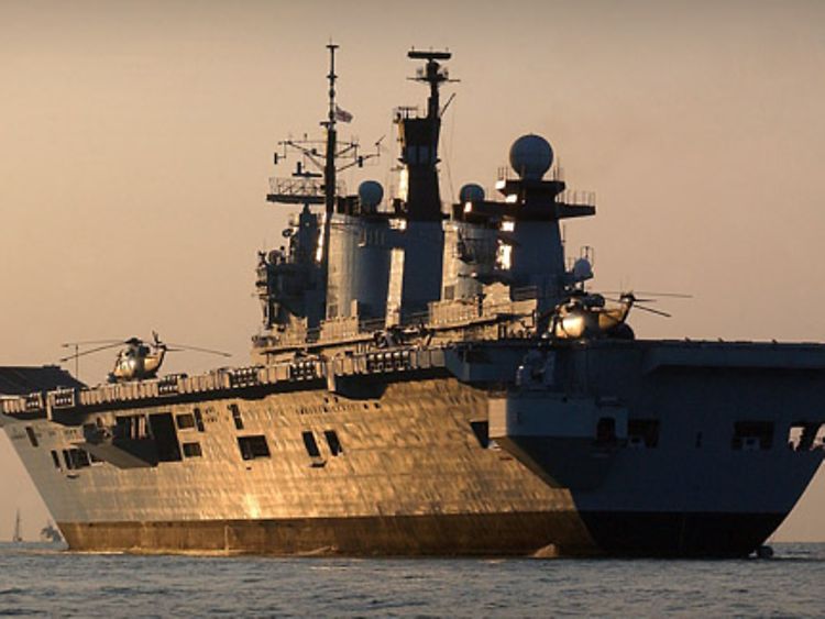  HMS Illustrious
