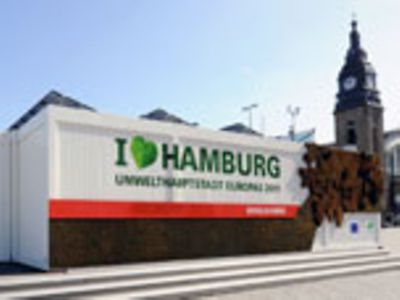  Infopavillon der Umwelthaupstadt am Hamburger Hauptbahnhof