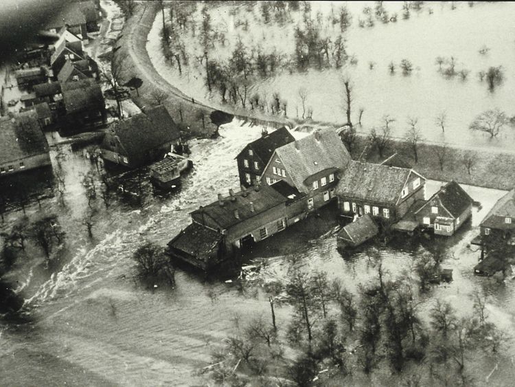  Broschüre Sturmflutschutz in Hamburg, gestern - heute - morgen