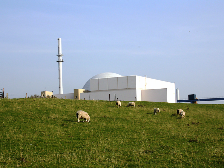  Strahlenschutz bei Kernkraftwerken (Brokdorf)