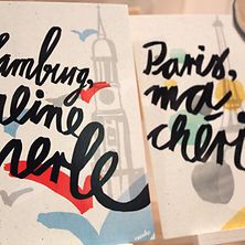  Postkarten mit Motiven "Hamburg, meine Perle" und "Paris, ma chérie" 