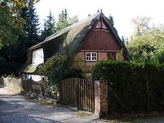  Historisches Reetdachhaus an der Borsteler Chaussee