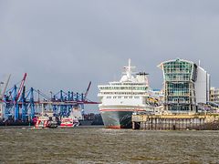  Die Balmoral in Hamburg am Cruise Center Altona