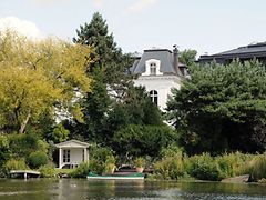  Villa am Alsterufer der Hamburger Außenalster