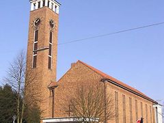  Die Frohbotschaftskirche in Dulsberg