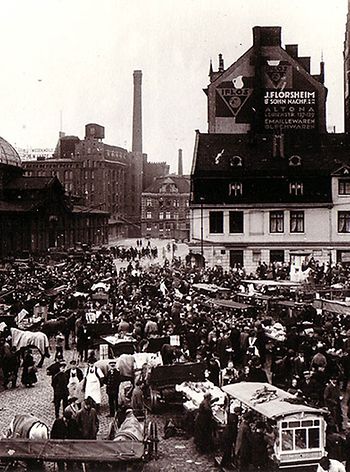 Markttreiben Anfang des 20. Jahrhunderts (Foto: Altonaer Museum)
