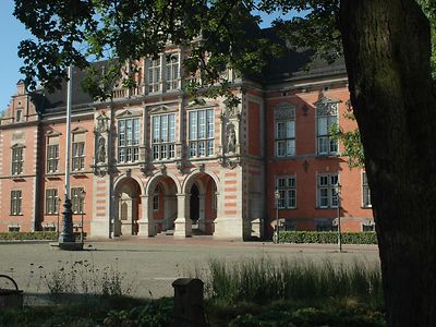 Gebäude Harburger Rathaus