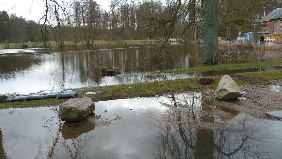 Hochwasser am Mühlenteich (Ammersbek)