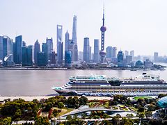  Kreuzfahrtschiff AIDAbella in Shanghai