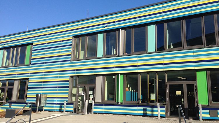 Gebäudefoto der Elternschule Steilshoop im Gropiusring 43a