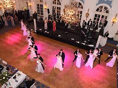  Tanzformation im Hotel Atlantic Kempinski auf dem Juristenball 2017